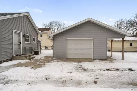 Exterior - 210 E Argyle, Jackson, MI 49202 photo 3 of 3