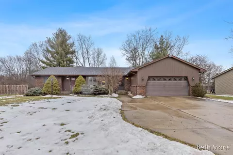 4066 Chamberlain, Grand Rapids, MI 49508