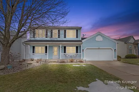2495 Thorn Crk, Kentwood, MI 49508