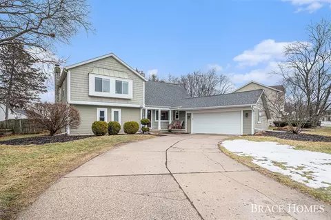 5278 Queensbury, Grand Rapids, MI 49508