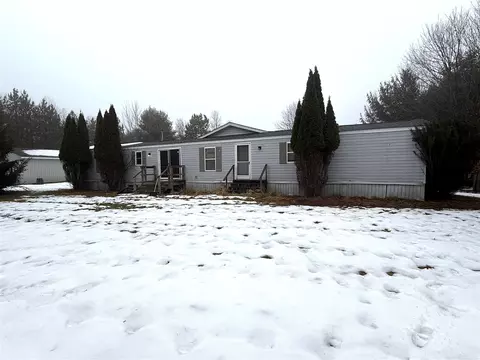 10450 Enzian, Delton, MI 49046