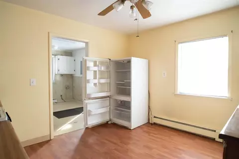 16010 Hollywood, Romulus, MI 48174 photo 9