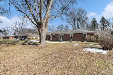 Exterior - 64624 W Northpark, Constantine, MI 49042 photo 2 of 5