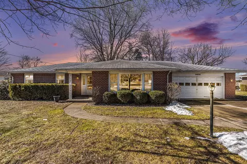 64624 W Northpark, Constantine, MI 49042