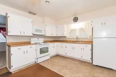 Kitchen - 1054 Bronson, Plainwell, MI 49080 photo 1 of 3