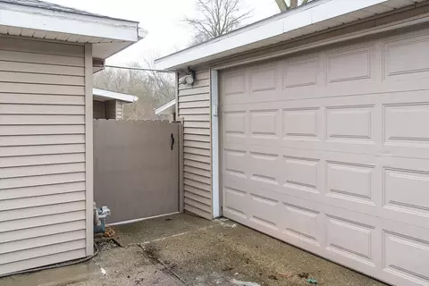 Exterior - 1054 Bronson, Plainwell, MI 49080 photo 3 of 5