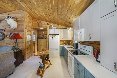 Kitchen - 3899 W Baseline, White Cloud, MI 49349 photo 2 of 2