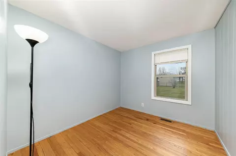 Bedroom - 15731 Hoffman, Three Rivers, MI 49093 photo 5 of 5