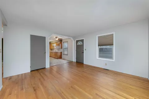 Living - 15731 Hoffman, Three Rivers, MI 49093 photo 1 of 2