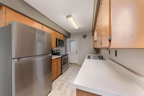 Kitchen - 15731 Hoffman, Three Rivers, MI 49093 photo 2 of 2