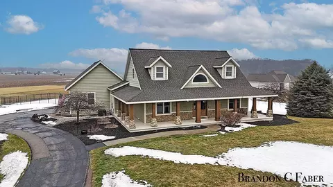 7349 Clearview, Caledonia, MI 49316