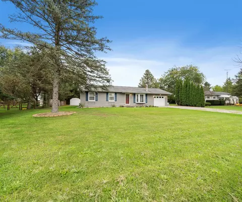 Exterior - 1700 Sheick, Monroe, MI 48162 photo 4 of 5