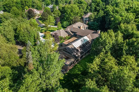View/Area - 2016 Valleyview, Ann Arbor, MI 48105 photo 4 of 6