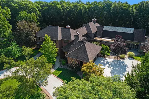 View/Area - 2016 Valleyview, Ann Arbor, MI 48105 photo 3 of 6