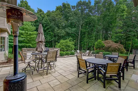 Exterior - 2016 Valleyview, Ann Arbor, MI 48105 photo 9 of 18