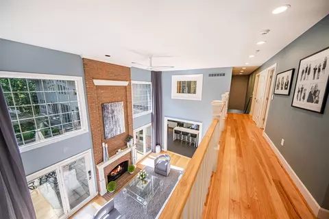 Entry Way - 2016 Valleyview, Ann Arbor, MI 48105 photo 8 of 10