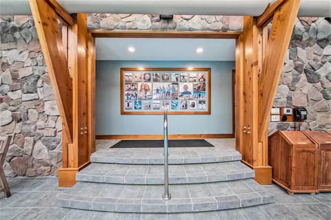 Entry Way - 2016 Valleyview, Ann Arbor, MI 48105 photo 4 of 10