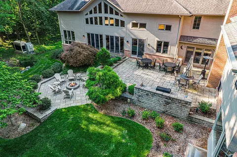 Exterior - 2016 Valleyview, Ann Arbor, MI 48105 photo 15 of 18