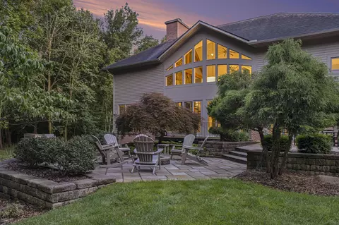 Exterior - 2016 Valleyview, Ann Arbor, MI 48105 photo 11 of 18