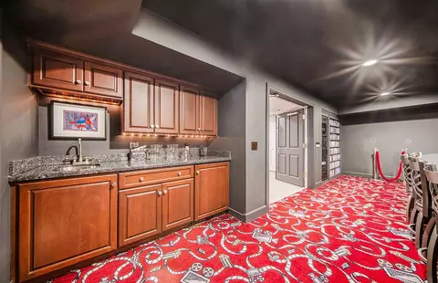 Entry Way - 2016 Valleyview, Ann Arbor, MI 48105 photo 10 of 10
