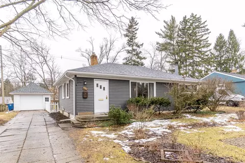 809 Loyola, Ann Arbor, MI 48103