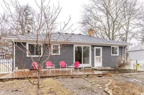 Exterior - 809 Loyola, Ann Arbor, MI 48103 photo 6 of 12