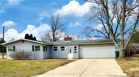 101 Harmony, Springfield, MI 49037