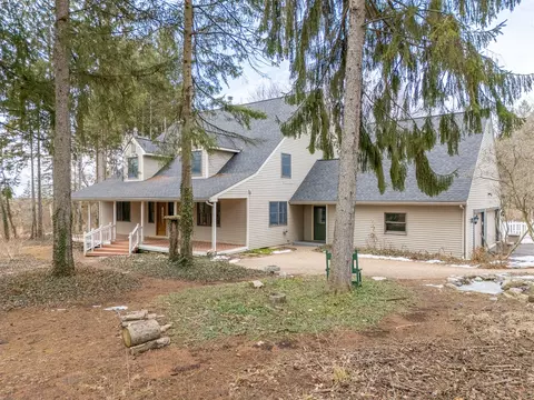 7609 Kilkenny, Brighton, MI 48116