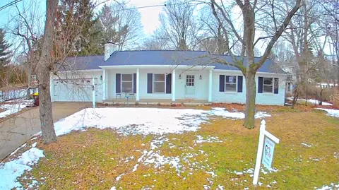 12882 Chippewa, Grand Ledge, MI 48837