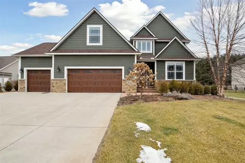 7055 Campbell Mls, Brighton, MI 48116