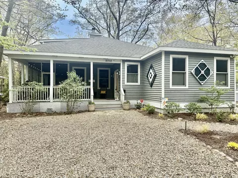 18702 Old Fld, New Buffalo, MI 49117