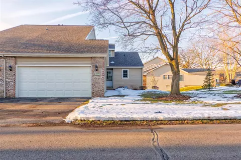 3720 Woodbridge, Portage, MI 49024