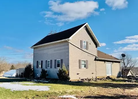 2809 W Needmore, Charlotte, MI 48813