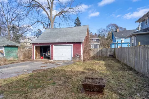 1037 First, Jackson, MI 49203 photo 51