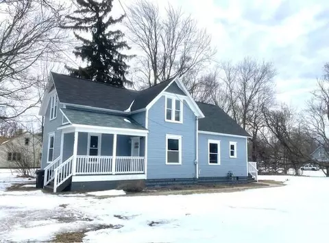 585 Oak, Muskegon, MI 49442