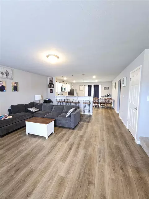 Living - 460 Orchard, Constantine, MI 49042 photo 2 of 5