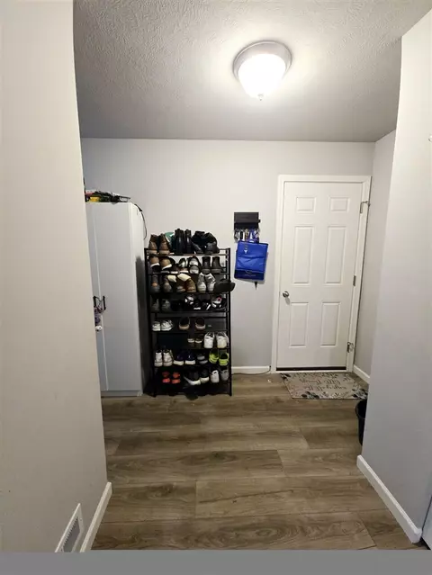 Entry Way - 460 Orchard, Constantine, MI 49042 photo 2 of 2