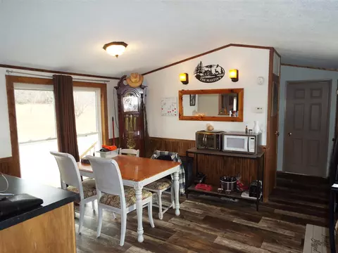 Dining - 14435 Vischer, Addison, MI 49220 photo 1 of 2