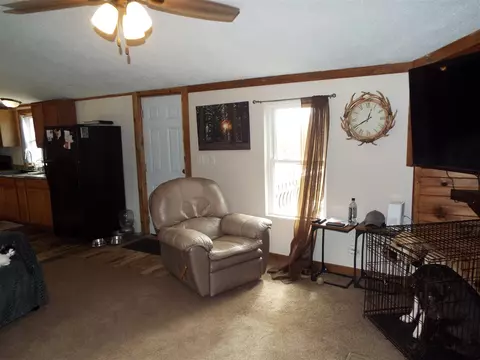 Living - 14435 Vischer, Addison, MI 49220 photo 5 of 5
