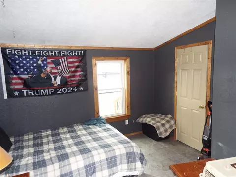 Bedroom - 14435 Vischer, Addison, MI 49220 photo 2 of 7