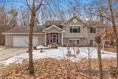 10628 Blue Spruce, Rockford, MI 49341