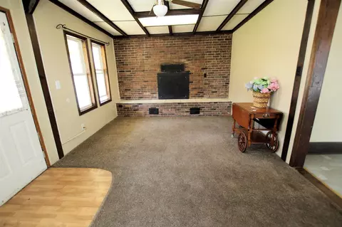 Living - 48 N North, White Cloud, MI 49349 photo 1 of 2