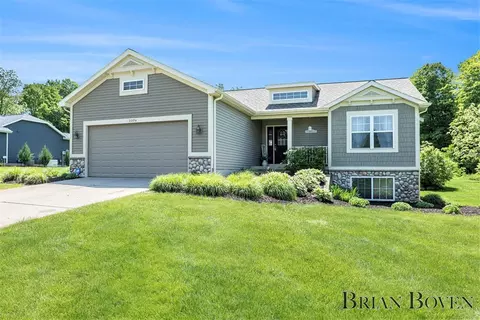 2374 Quarter Horse, Cedar Springs, MI 49319