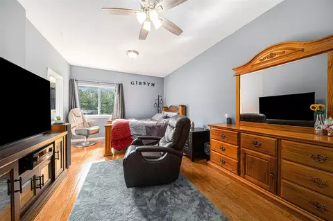 Bedroom - 11402 M-60, Three Rivers, MI 49093 photo 5 of 5