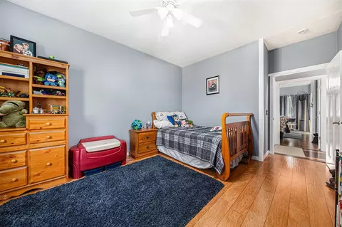 Bedroom - 11402 M-60, Three Rivers, MI 49093 photo 2 of 5