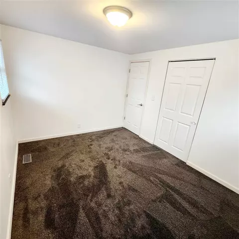 Bedroom - 3980 Juniper, Jackson, MI 49201 photo 2 of 6