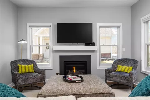 Living - 403 Baker, Dexter, MI 48130 photo 2 of 5