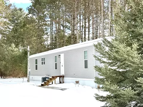 3974 155th Ave, Hersey, MI 49639