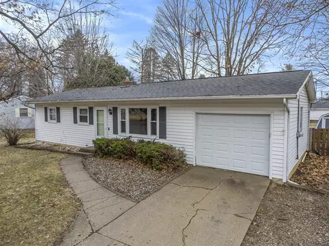 409 North, Marshall, MI 49068 photo 2