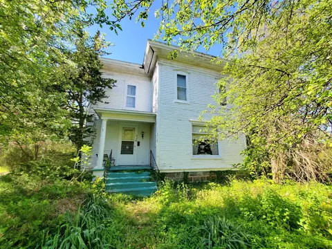 320 Monroe, Allegan, MI 49010